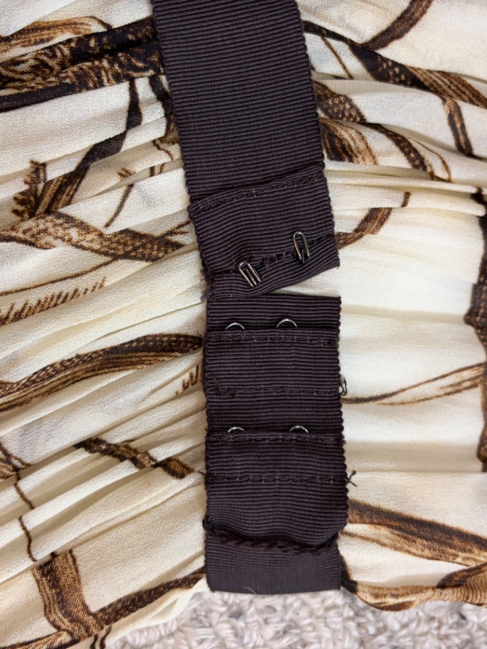 ✨ Banana Republic Luxury Full-Length Dress | XXS ✨Fits Like a US4 - Picture 16 of 16